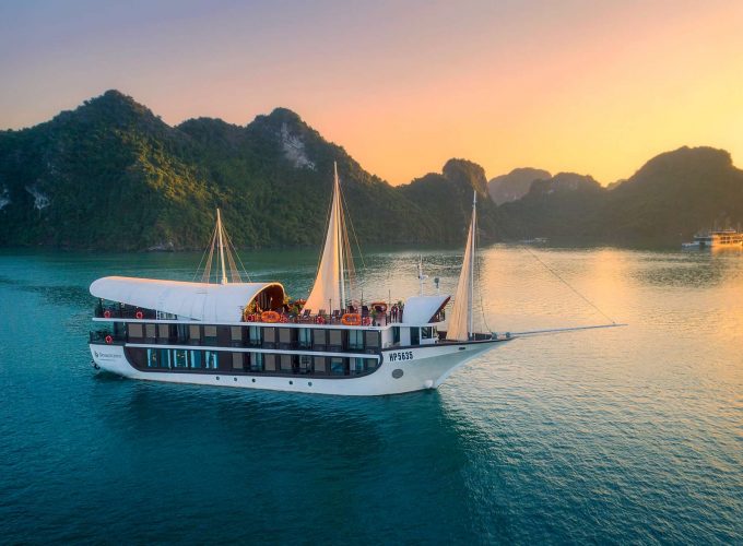Sena 4* Cruise 2 days 1 night