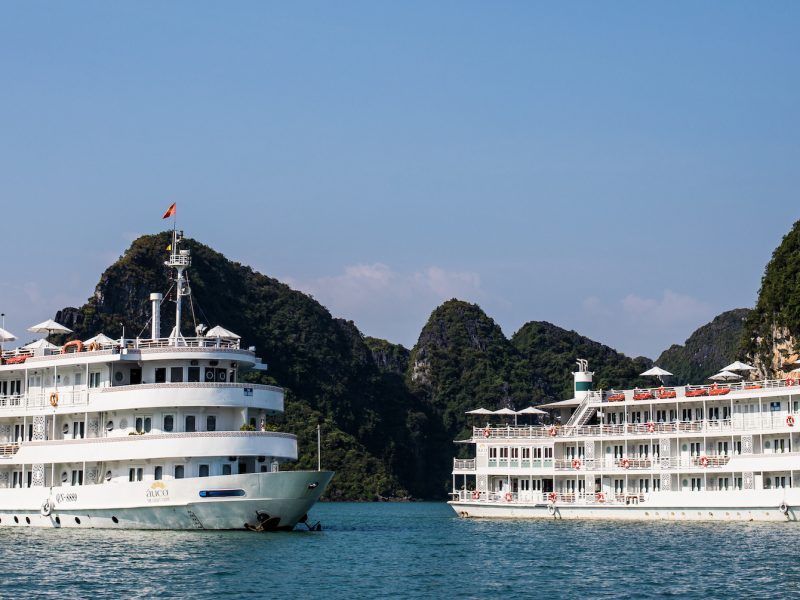 Au Co Cruises 3 days 2 nights